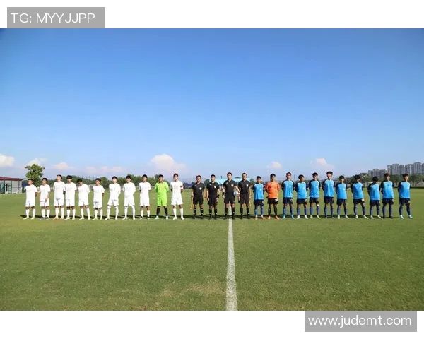 足球明星莅临华科校园探讨体育与教育的完美结合