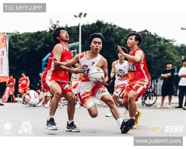 云南小伙篮球全明星赛展现年轻力量与激情梦想的精彩瞬间